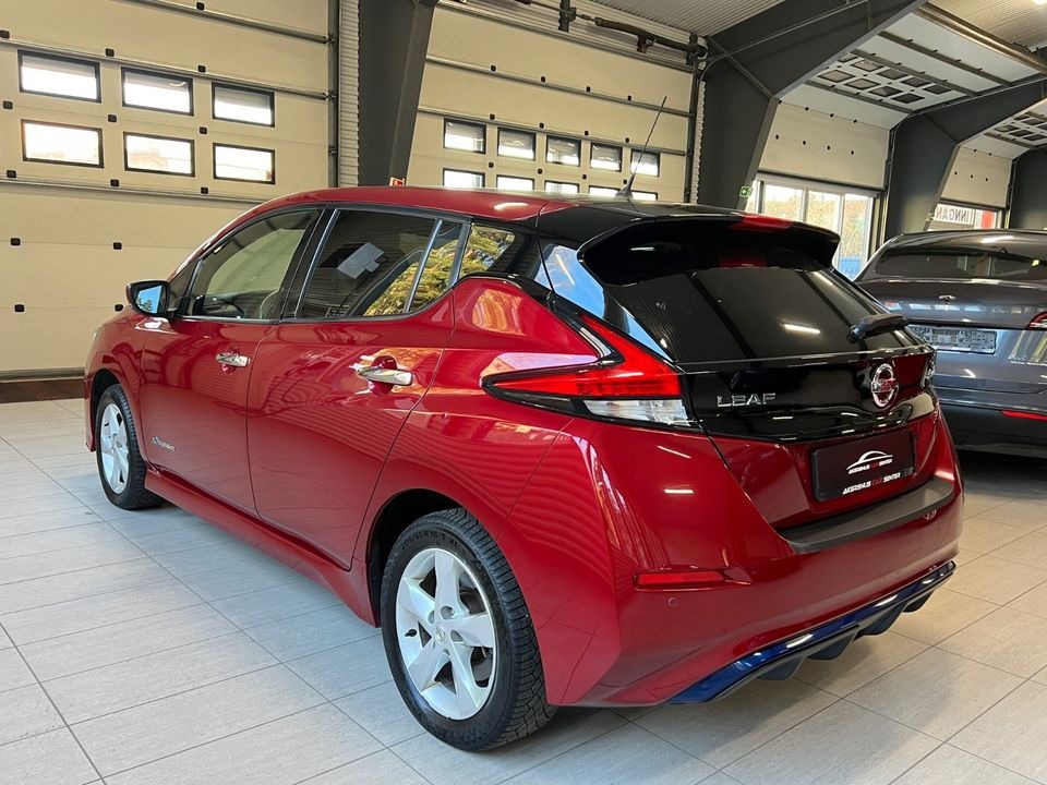 Nissan Leaf   image17