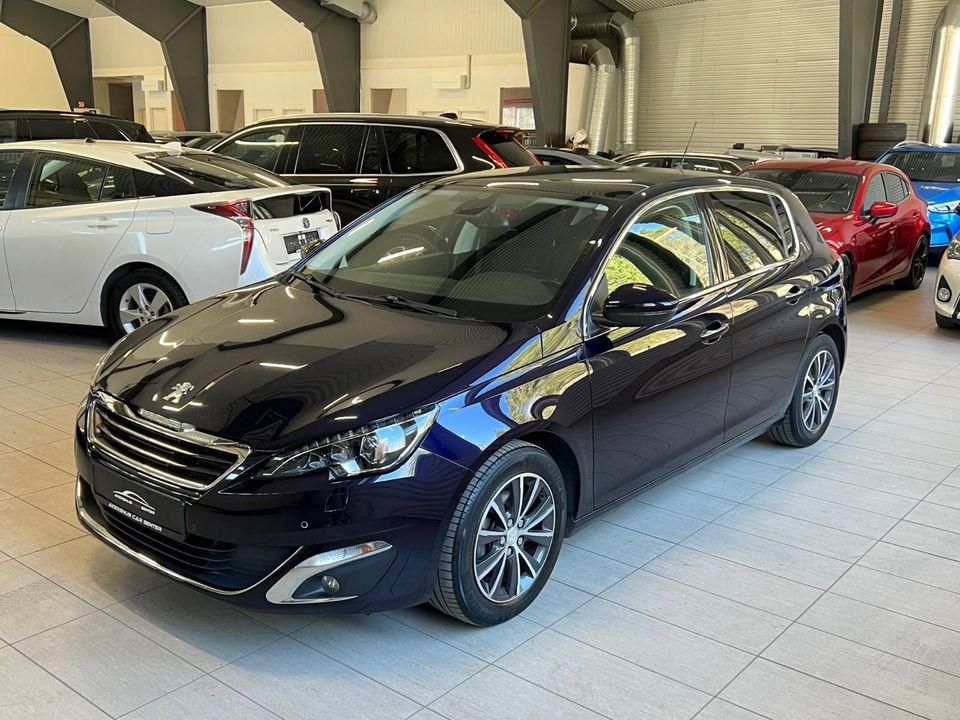 Peugeot 308 image1