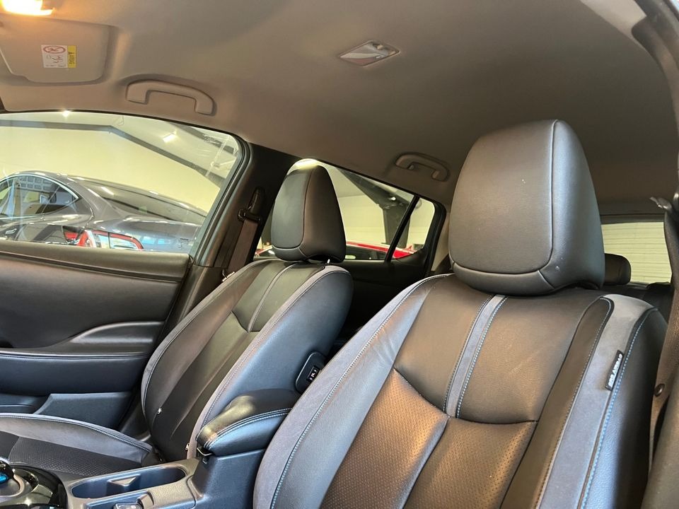 Nissan Leaf   image21