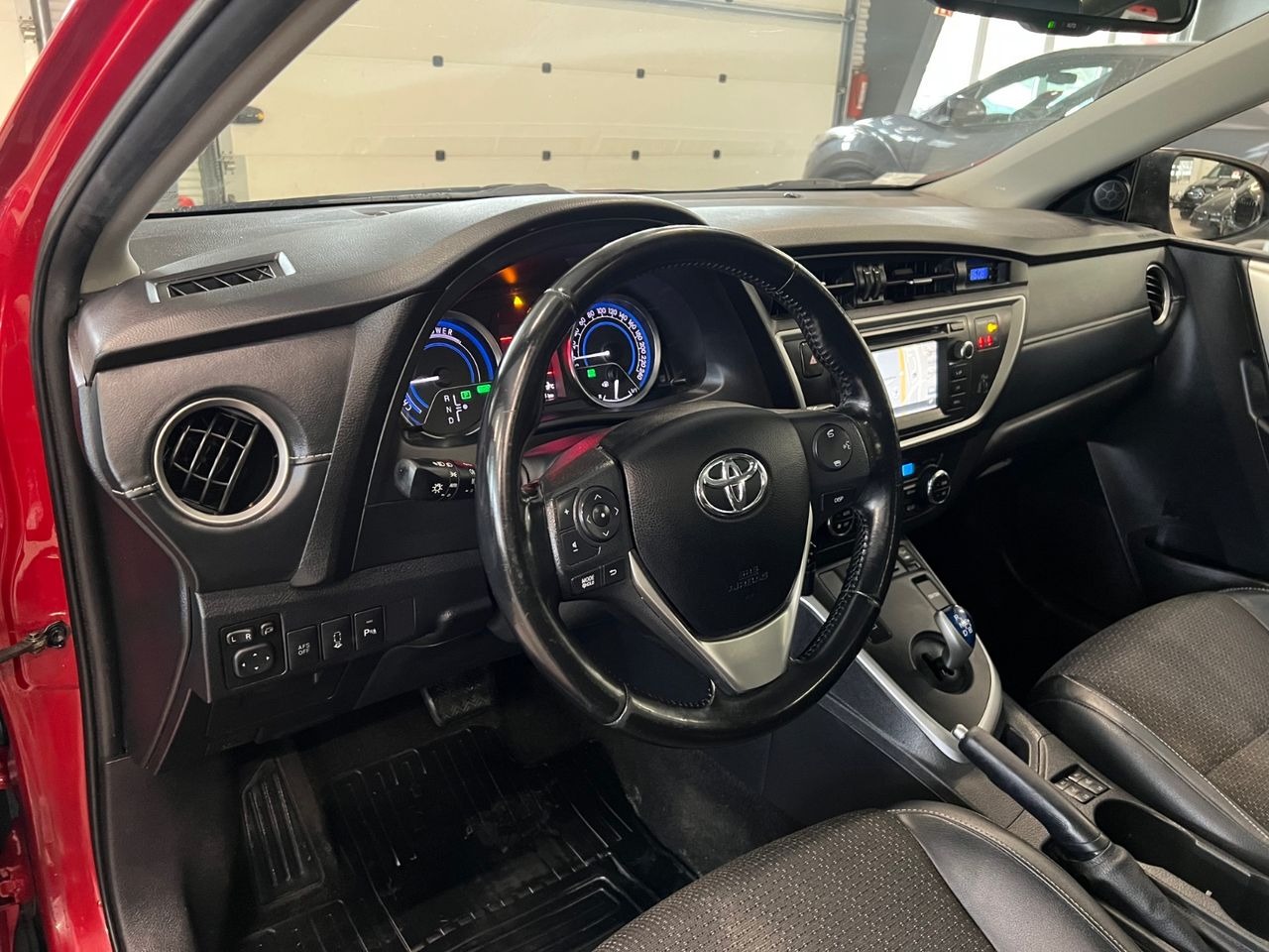 Toyota Auris   image22