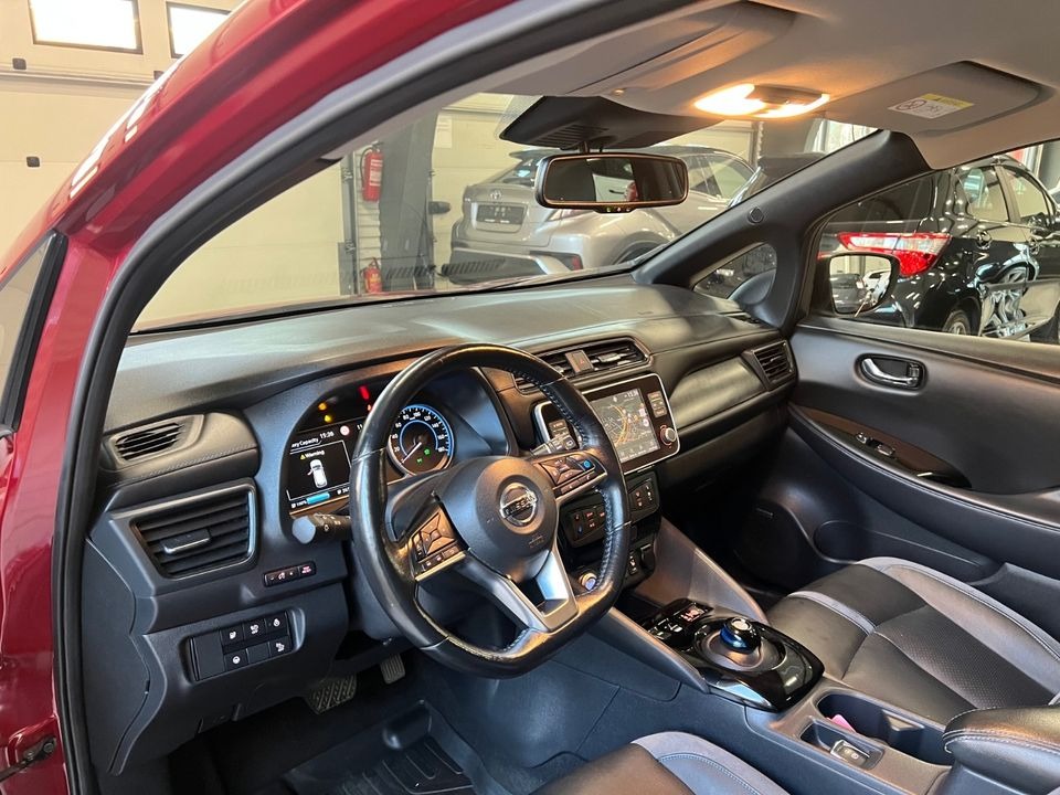 Nissan Leaf   image23