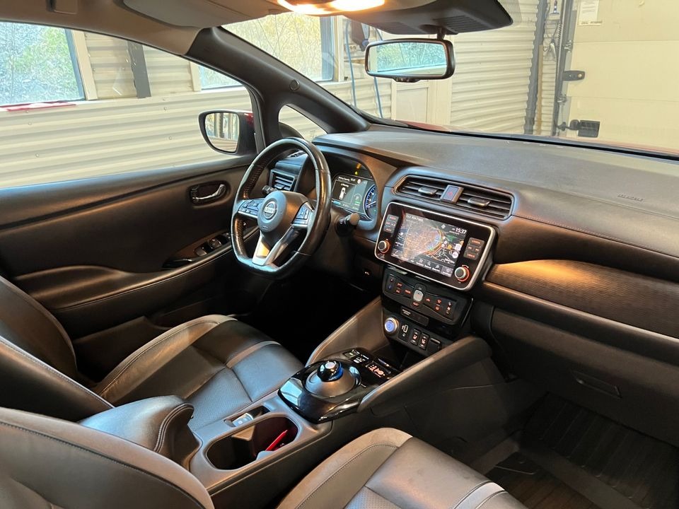 Nissan Leaf   image24