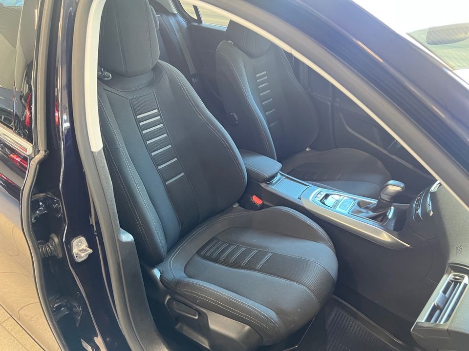 Peugeot 308   image27