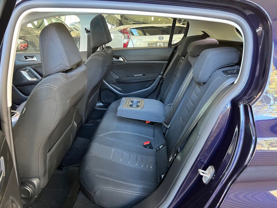 Peugeot 308   image29