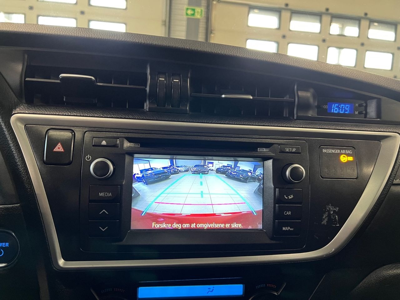 Toyota Auris   image34