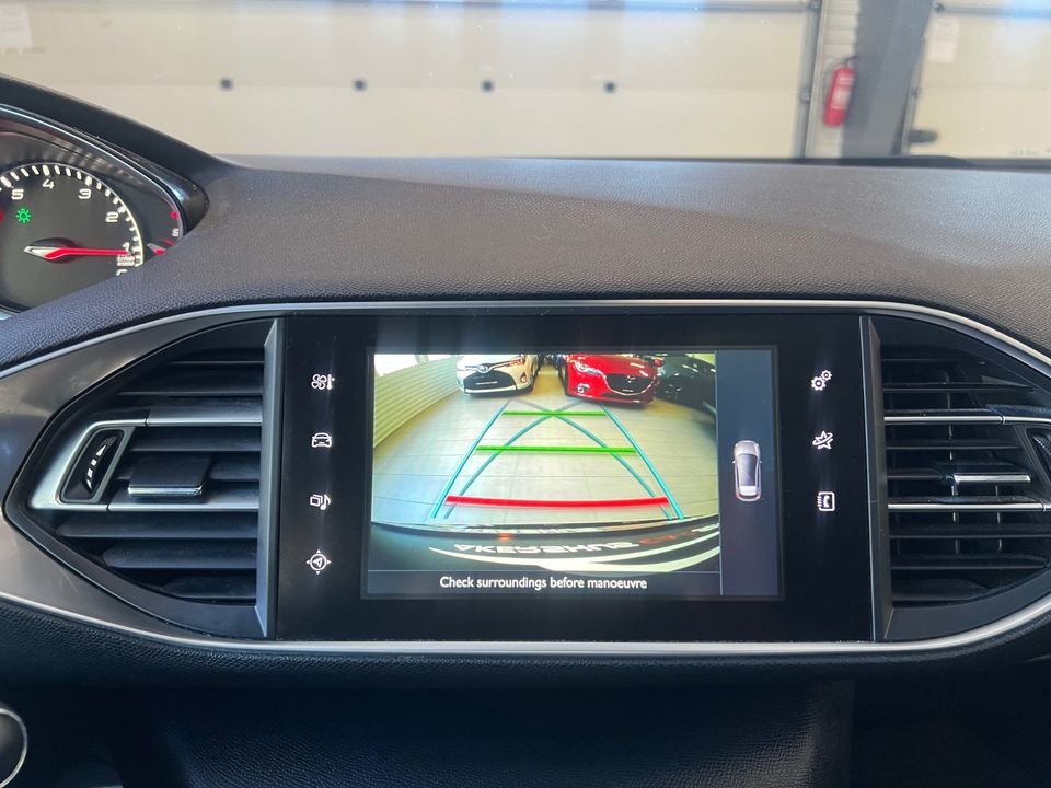 Peugeot 308   image35
