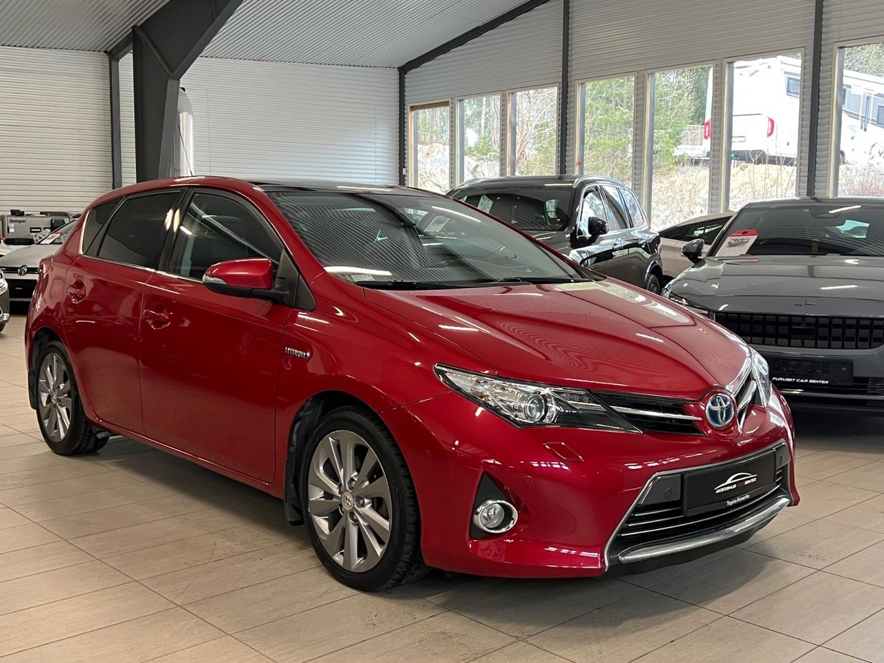 Toyota Auris   image5